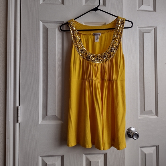 Monroe & Main Tops - Women's top
